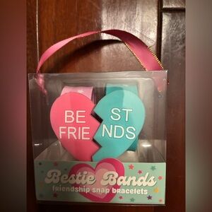 Brand new Eccolo Pink and blue Bestie Bands “Best Friends” Heart Bracelets. NWT.